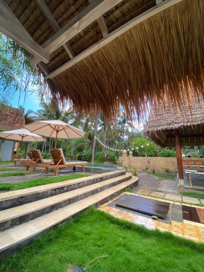 Tentacle Bali Ped Extérieur photo