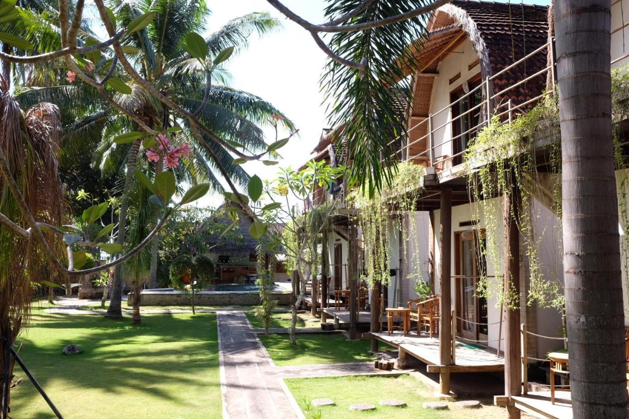 Tentacle Bali Ped Extérieur photo